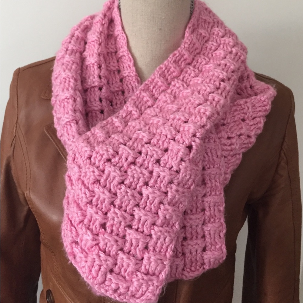 NEW Scarf Pink